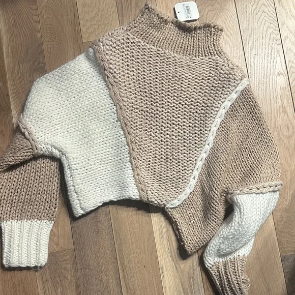 Altar'd State Two-Tone Beige & Cream Cable-Trim Turtleneck Sweater - Picture 1 of 4